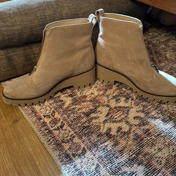 Blondo waterproof booties - Picture 2 of 6
